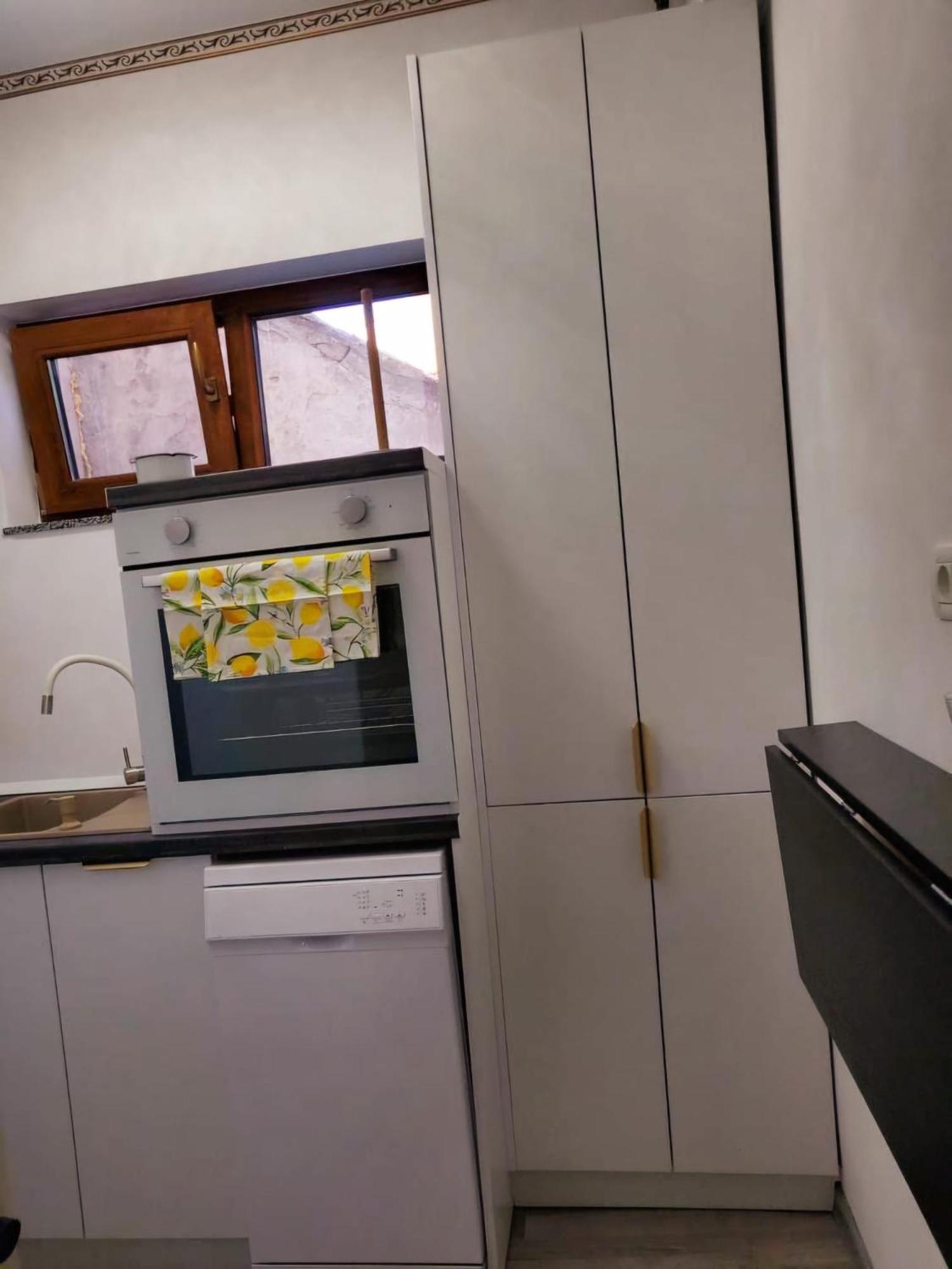Lemon Breeze Apartment Constanta Bagian luar foto